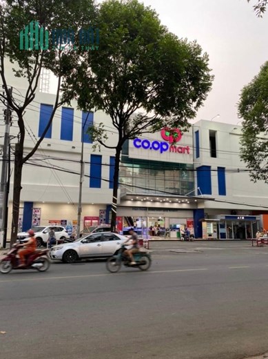 SANG MẶT BẰNG KINH DOANH MẶT TIỀN ĐƯỜNG 30/4