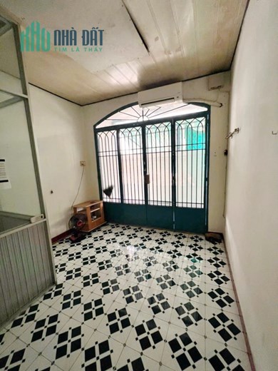 Nhà 3 tầng gần đường Minh Phụng P5Q6 -  Giá : 5 Tỷ 80 Triệu