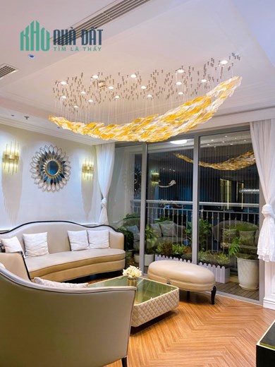 Bán căn 04 phòng ngủ tòa vip Park 10, Times City, DT 160 m2, giá 12 tỷ. Lh 0982 591 304
