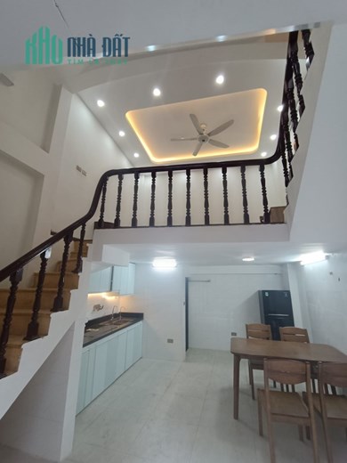 Bán nhà 47m2 phố Nghi Tàm, Tây Hồ Gara Ô tô tránh Chủ tự xây 5 phòng ngủ 7.3 Tỷ
