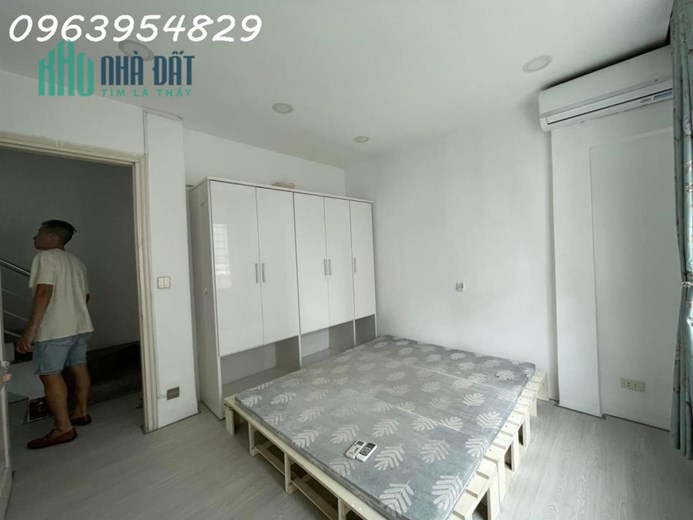 NHÀ ĐẸP CHÍNH KINH, QUẬN THANH XUÂN, GẦN PHỐ, NGÕ THOÁNG RỘNG, CHỈ 3.15 TỶ