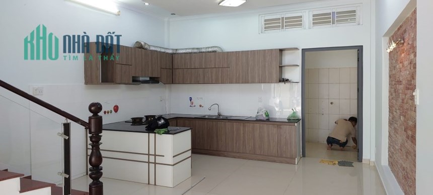 MẶT TIỀN ĐƯỜNG SỐ 15, TRUNG TÂM QUẬN 7, 2 TẦNG, 5.3X19m, LỘ ĐƯỜNG SỐ, Ô TÔ QUAY ĐẦU, NHĨNH 12 TỶ