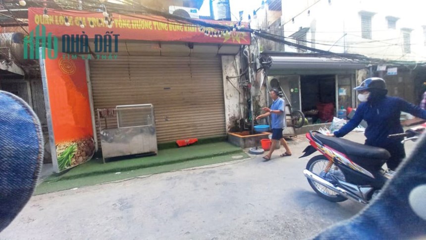 Tầng 1 - Mặt Tiền 11m - Bán gấp nhà Mặt Ngõ TT Hào Nam giá 4.5 tỷ, 120m2 - Ô tô vào thoái mái