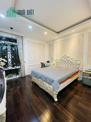Nhà Vạn Phúc, ô tô đỗ, 62m, mặt tiền rộng 5m, giá chỉ hơn 5 tỷ