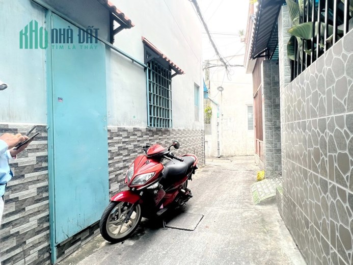Nhà bán hẻm thông 3.6x13m Hưng Phú P10 Q8 giá 3tỷ4