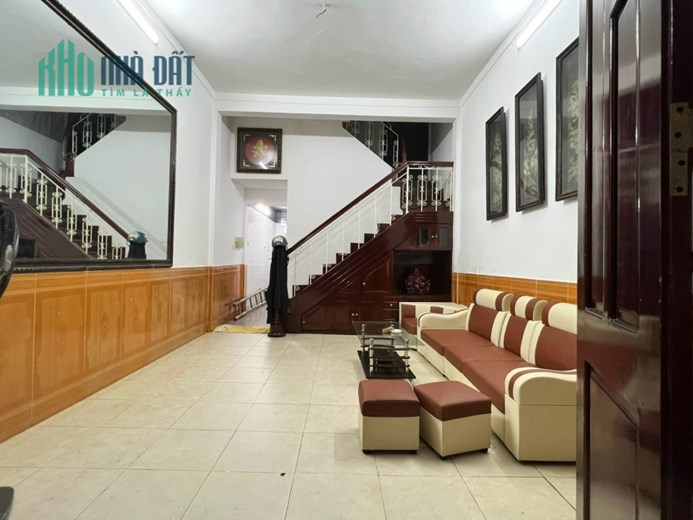 Bán Nhà 162.33  Khương Đình 39m2  4 tầng Giá rẻ