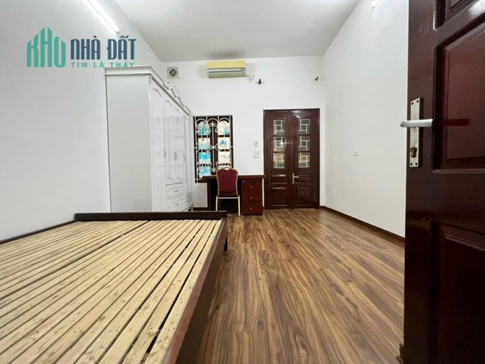 Bán Nhà 162.33  Khương Đình 39m2  4 tầng Giá rẻ