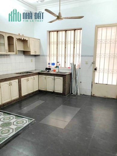 Cho thuê NNC MT đường Hoàng Kim Giao P5Q8. Giá 22 triệu