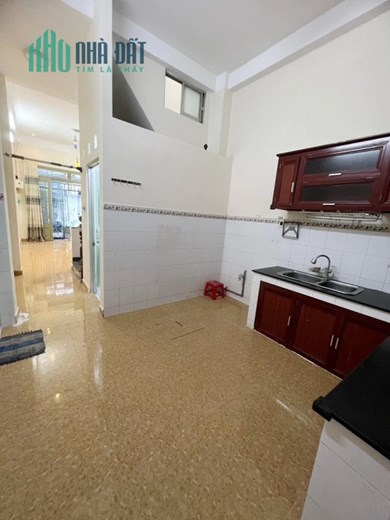 Nhà 2tầng hẻm rộng 184 Âu Dương Lân Phường 3 Quận 8 - Giá 4 tỷ1