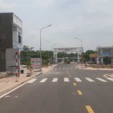 chủ bán lổ lô đất sổ sẵn 70m2 mặt tiền DT741
