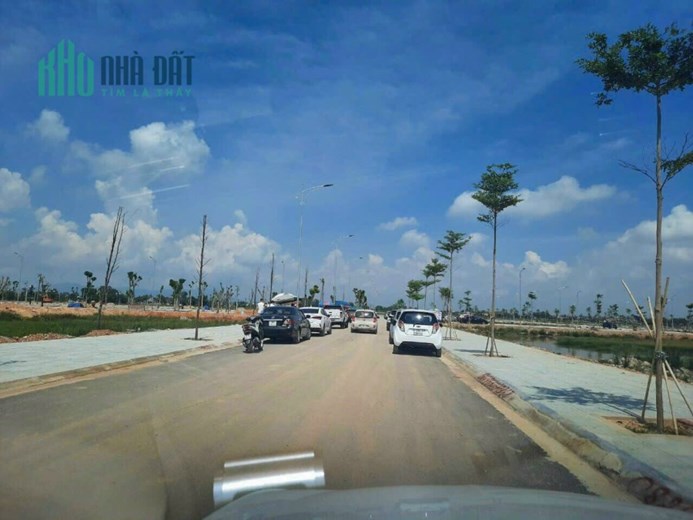 Bán lô đất tại mặt bằng 650 đông khê nút giao cao tốc và quốc lộ 47 chưa đến 1km
