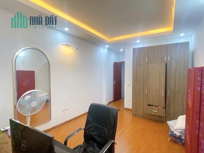 Bán Nhà Ngõ 77 Xuân La - Tây Hồ 35m2 Xây 5 Tầng