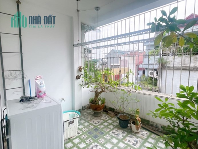 Bán Nhà Ngõ 77 Xuân La - Tây Hồ 35m2 Xây 5 Tầng