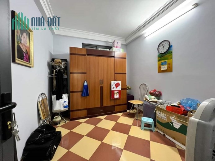 Bán nhà 36m2 x 4 tầng, 5 ngủ, Hoàng Mai, Tân Mai, Trương Định, sổ đỏ, ngõ rộng