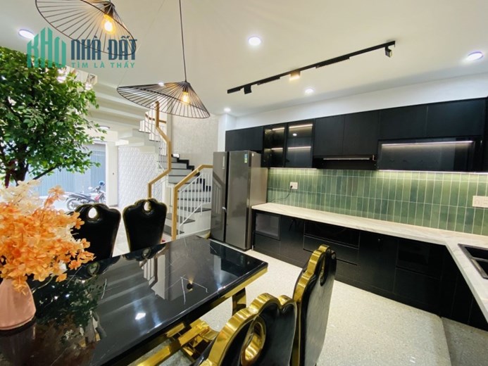 LÊ QUANG ĐỊNH KHU PHÂN LÔ  – 6 TẤM - HẺM XE TẢI – NHỈNH 7 TỶ