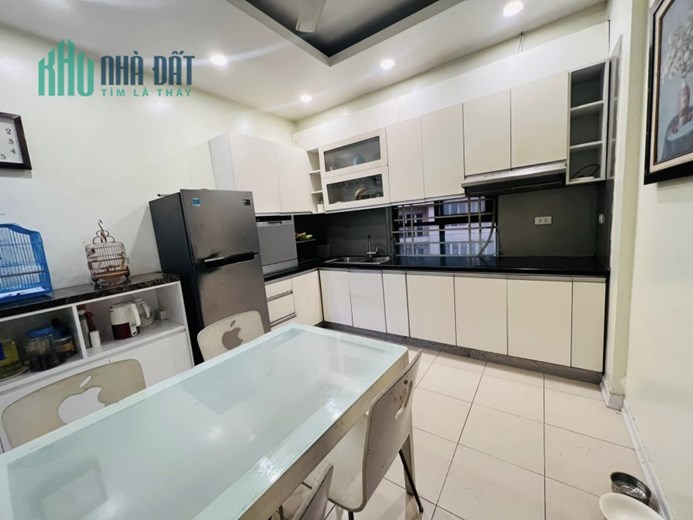 Căn hộ Phạm Văn Đồng 110 m2 căn góc  tầng trung 3PN Tặng nội thất tuyệt đẹp 3.1 tỷ