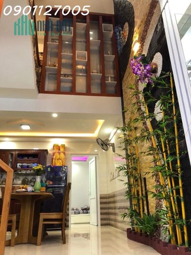 Cần tiền bán nhanh nhà 2 tầng mặt tiền Dương Trí Trạch - BIỂN PHẠM VĂN ĐỒNG Chỉ 5.5 tỷ.