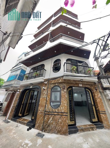 Bán tòa CCMN Phạm Văn Đồng 60m 7 tầng, ô tô tránh 10m doanh thu 715tr/ năm giá 10.xty
