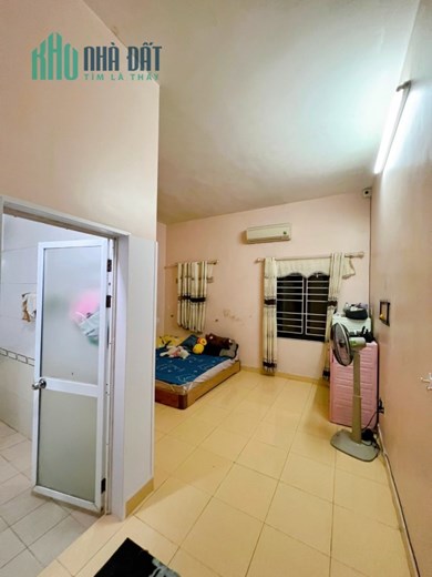 Bán nhà phố Văn Cao, 41m 3 tầng GIÁ rẻ chỉ 1.79 tỉ gần ngay Cầu Rào