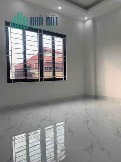 Bán nhà Xã Đàn 36 m 5 tầng 3 ngủ đầy đủ công năng ô tô cách nhà 25 m giá chào bán 3 tỷ 150