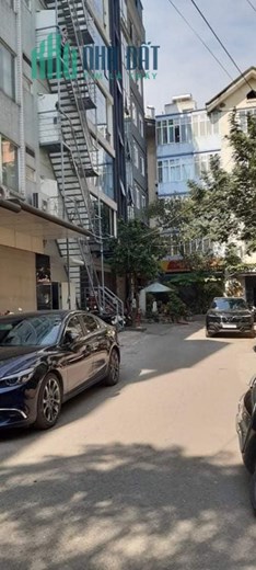 ( O94lO7l689 ) Bán nhà mặt đường Nguyễn Khánh Toàn 275/305m²T1, 6 tầng,
MT = 16.6m. Đang đấu giá
