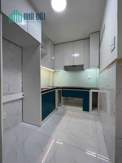 Nhà vị trí siêu đẹp 1 bước chân ra mặt tiền đường nguyễn văn đậu 4 tầng giá chỉ nhỉnh 4 tỷ.