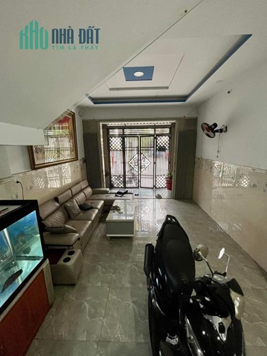NHÀ ĐẸP 3 TẦNG - HXH VÀO NHÀ - SÁT GÒ VẤP - 57M2 - CHỈ 3 TỶ HƠN