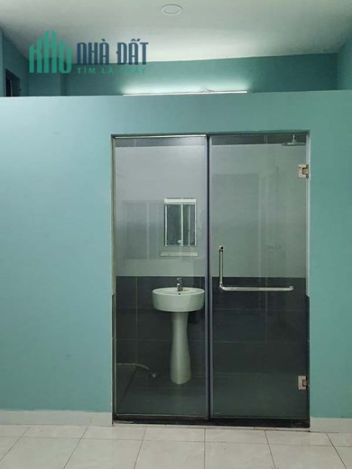 BÁN NHÀ 4 TẤM BTCT HẺM XH NGUYỄN HỮU TIẾN 1802011