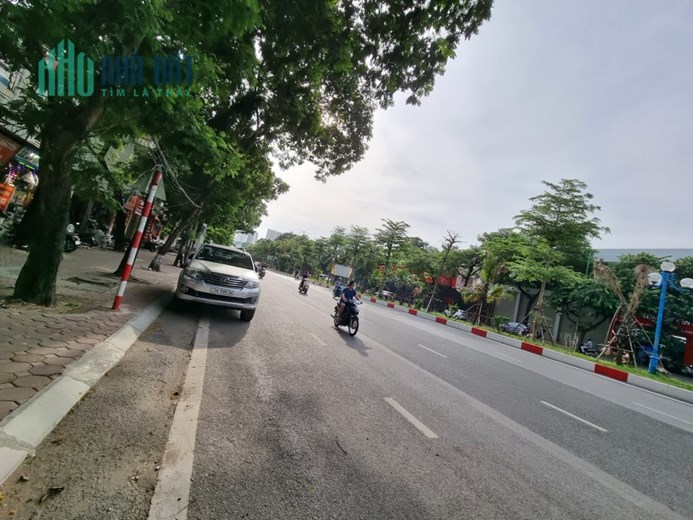 CHO THUÊ MẶT PHỐ HOÀNG QUỐC VIỆT- KINH DOANH-TẦNG 1- 70m- 30TR/THÁNG