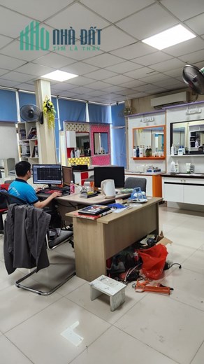 Bán nhà Đường Láng 61m x 7 tầng, mt: 7.5m

Giá chào: 26.5 tỷ THƯƠNG LƯỢNG