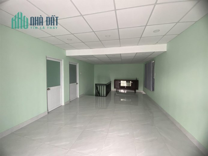 Nhà Hiếm, Cách Chợ Thủ Đức 100M, Đường Hồ Văn Tư, Ngang 8M Bề Thế, Chỉ Nhĩnh 4 Tỷ, Xách Vali Ở Ngay