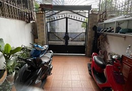 Nhà HXH đường tây hòa phước long A, diện tích 80m đúc 3 lầu khu víp