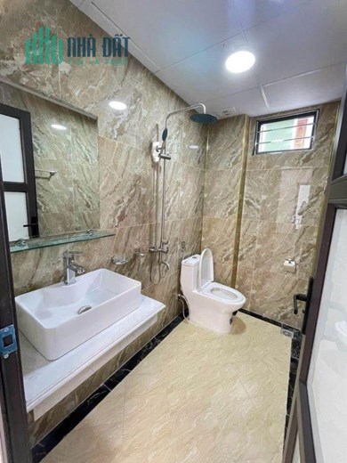 CẦN BÁN GẤP NHÀ ĐẸP- GIÁ TỐT Tại quận Tây Hồ, TP Hà Nội