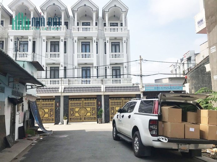 HẺM XE TẢI TRÁNH THÔNG, GẦN MẶT TIỀN LÊ VĂN KHƯƠNG QUẬN 12, 80M2, NGANG 5M HIẾM, NHÀ C4