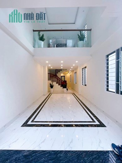 Bán nhà 45m2 phố Nghi Tàm, Tây Hồ Gara Ô tô Dân xây 5 ngủ 7.4 Tỷ