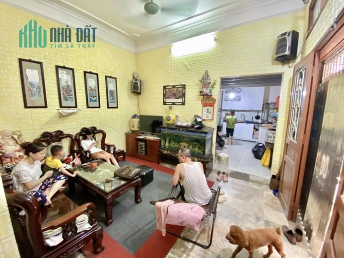 MUA ĐÁT TẶNG NHÀ MẶT PHỐ XUÂN ĐỈNH . NHÀ 3 TẦNG DIỆN TÍCH 63M2 , LÔ GÓC MẶT TIỀN LỚN 8M, KINH DOANH