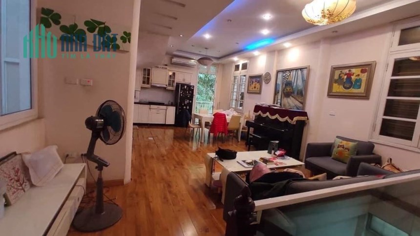 Bán nhà p. Phạm Đình Hổ, Hai Bà Trưng, 75m, 5T, MT4m 6.95 tỷ. LH: 0366051369