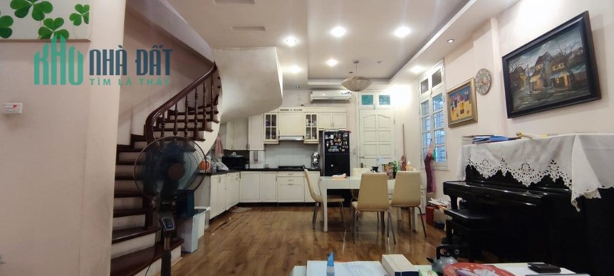 Bán nhà p. Phạm Đình Hổ, Hai Bà Trưng, 75m, 5T, MT4m 6.95 tỷ. LH: 0366051369