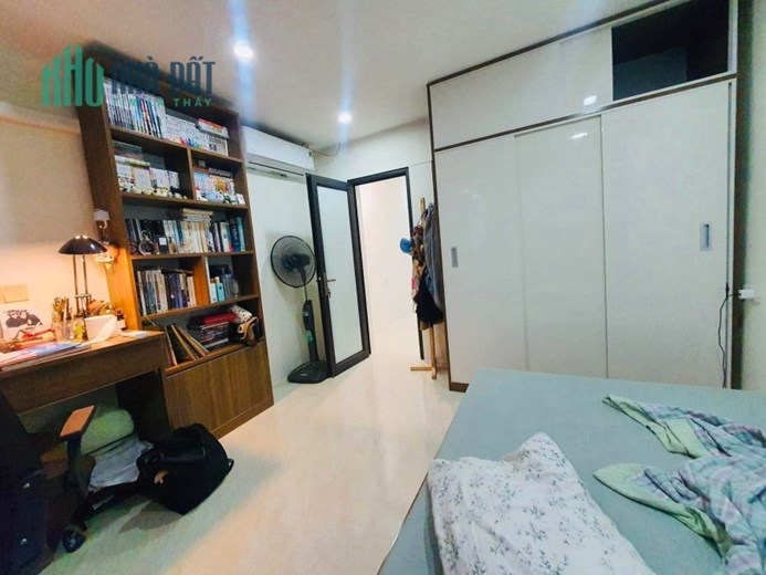 Tập thể Kim Liên, Đống ĐA, lô góc, full nội thất 100m, ô tô đỗ.