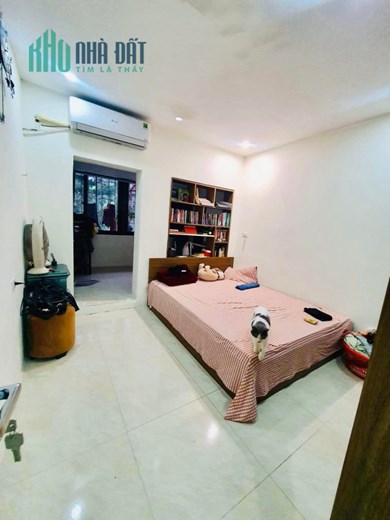 Tập thể Kim Liên, Đống ĐA, lô góc, full nội thất 100m, ô tô đỗ.