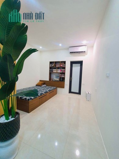 Tập thể Kim Liên, Đống ĐA, lô góc, full nội thất 100m, ô tô đỗ.