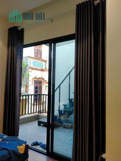 BÁN NHÀ LƯƠNG VĂN CAN, HÀ ĐÔNG, 36 M2, 4 TẦNG, 6 M MẶT TIỀN, NHỈNH HƠN 6 TỶ, MẶT PHỐ TRUNG TÂM,