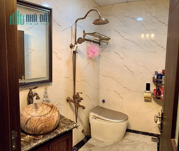 Nhà Tuyển! Lô góc Láng Hạ, nông, thẳng tắp, thông, KD nhỏ, 44m2, 4T, 4.25 tỷ