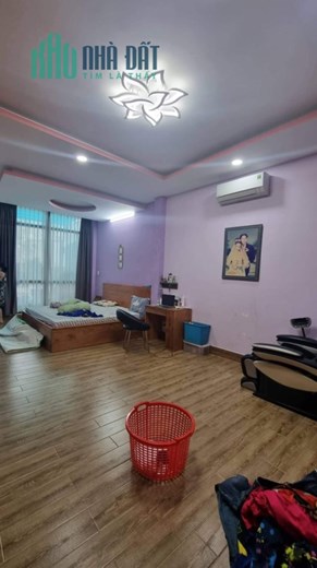 Một căn Duy Nhất Vị trí KD 4 tầng, ngang 4.5m đường Hoàng Sa