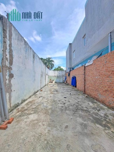 NHÀ HẺM 4M ĐƯỜNG 11 LINH XUÂN - 200M2 - NGANG 11M - FULL THỔ - GIÁ 6.450 TỶ. TL