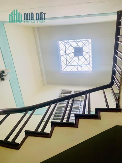 Bán nhà Trần Quý Cáp-Linh Quang-Đống Đa 55/60mT2x5 tầng-gara ô tô-2 thoáng-gần hồ-Giá : 7.99 tỷ.