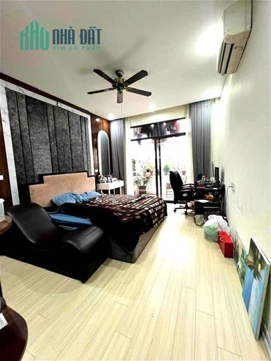 BÁN Nhà Mặt Phố Khương Trung, 65m2, nhỉnh 12 tỷ, Kinh Doanh sầm uất, Trung Tâm Thanh Xuân