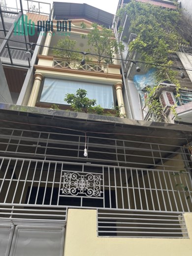 NHÀ ĐẸP NGUYỄN SƠN -  VỊ TRÍ CỰC ĐẸP – KHU DÂN CƯ VIP – NGÕ TO, GARA OTO