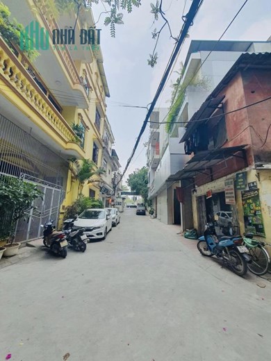 Bán Nhà Riêng, Lô Góc 2 Mặt Tiền, Oto Tránh Phố Đào Tấn, Ba Đình. Hạ Chào Bán Nhanh Giá 13.9 Tỷ. Sổ