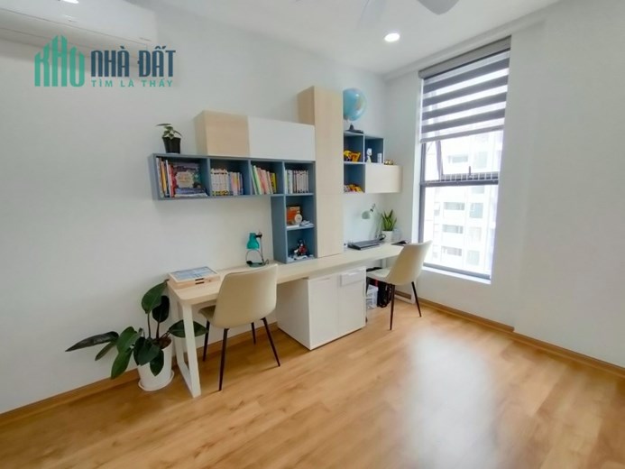 BÁN CĂN HỘ CAO CẤP ROSE TOWN 93M2- SIÊU ĐẸP 3PN – CĂN GÓC 2 THOÁNG – CHỦ TẶNG FULL NỘI THẤT 600TR –